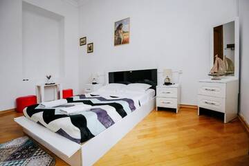 Фото номера Двухместный номер с 1 кроватью Отель Hotel King Tamari г. Кутаиси 17