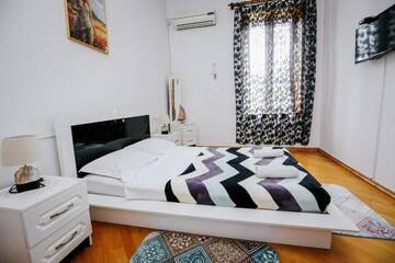 Фото номера Двухместный номер с 1 кроватью Отель Hotel King Tamari г. Кутаиси 19