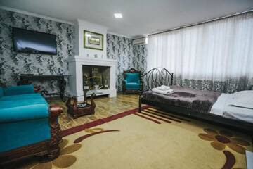 Фото номера Стандартный люкс Отель Hotel King Tamari г. Кутаиси 7