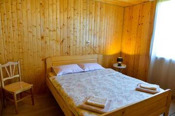 Фото номера Семейный номер с общей ванной комнатой и балконом Гостевой дом Agro Guesthouse Korena г. Кутаиси 9